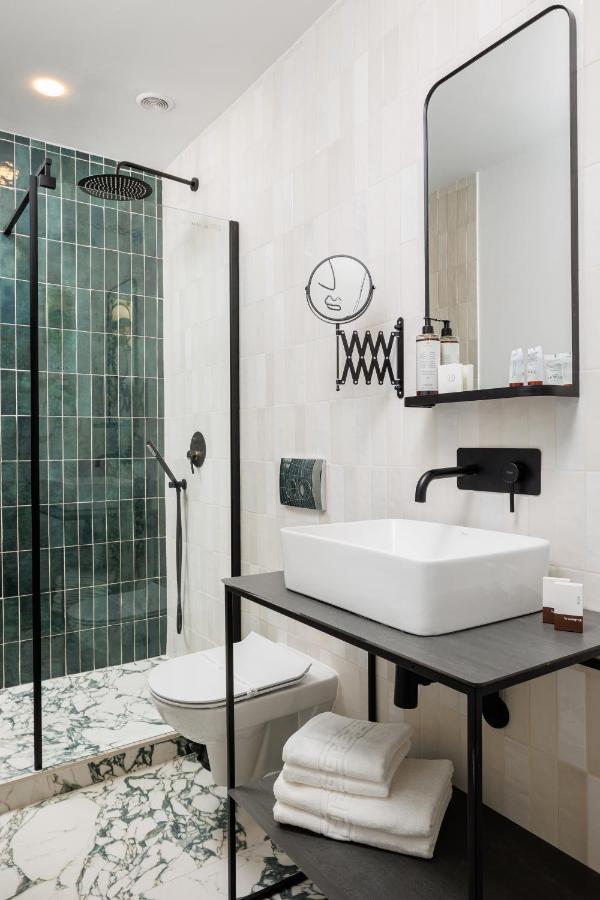 Aries' Collection Luxury Suites Braşov Exteriör bild
