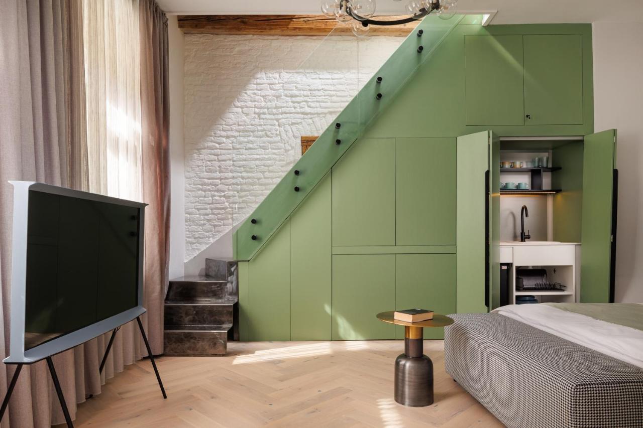 Aries' Collection Luxury Suites Braşov Exteriör bild