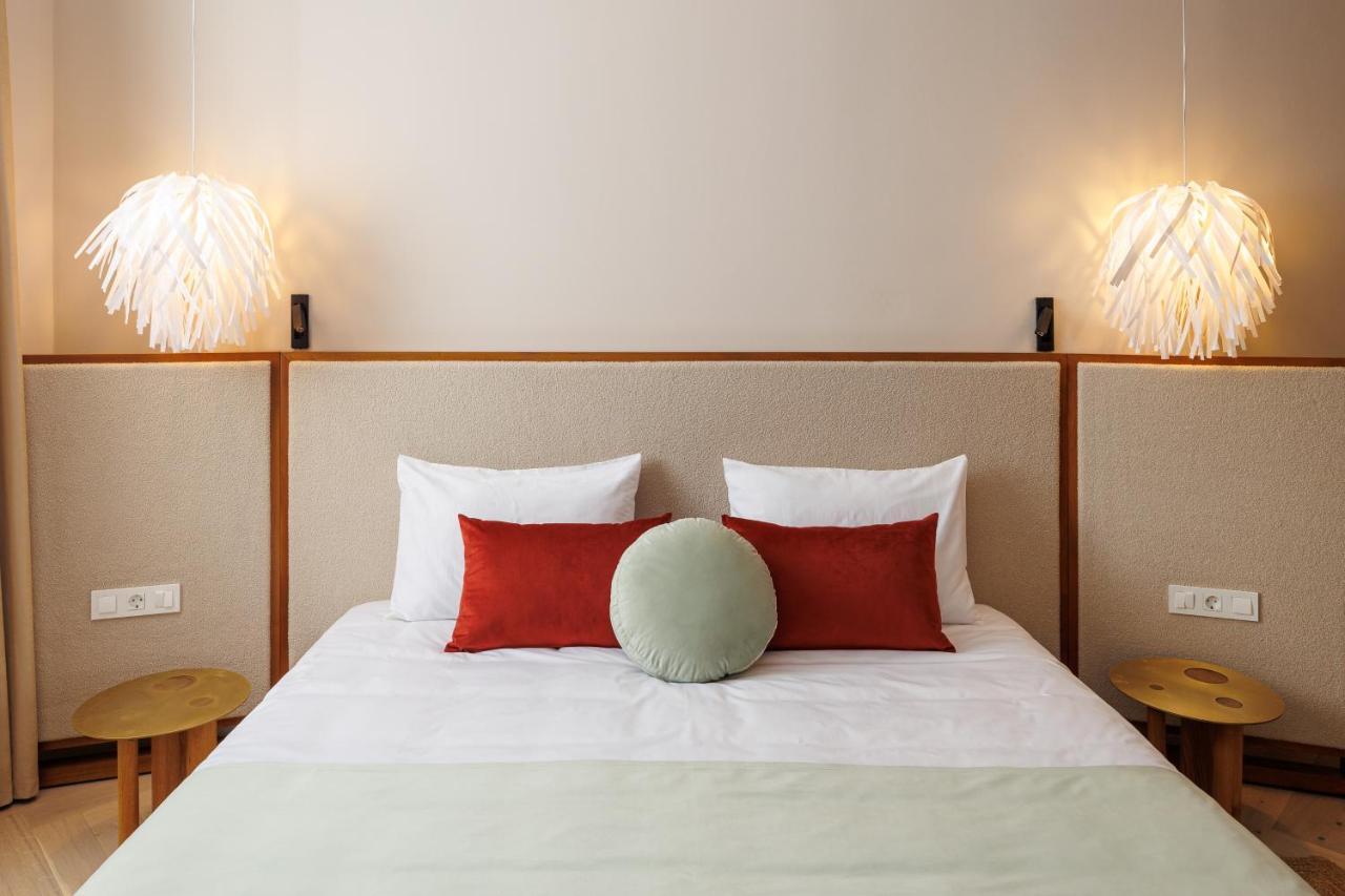 Aries' Collection Luxury Suites Braşov Exteriör bild